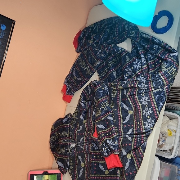 Harry Potter S/M Hooded Fleece Long Sleeve Footless Onesie - Picture 5 of 6